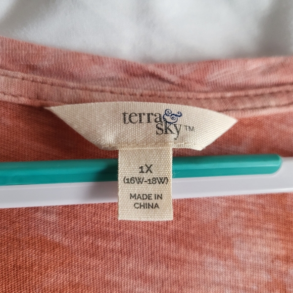 Terra Sky Casual Tops (2) 1X - Picture 3 of 9